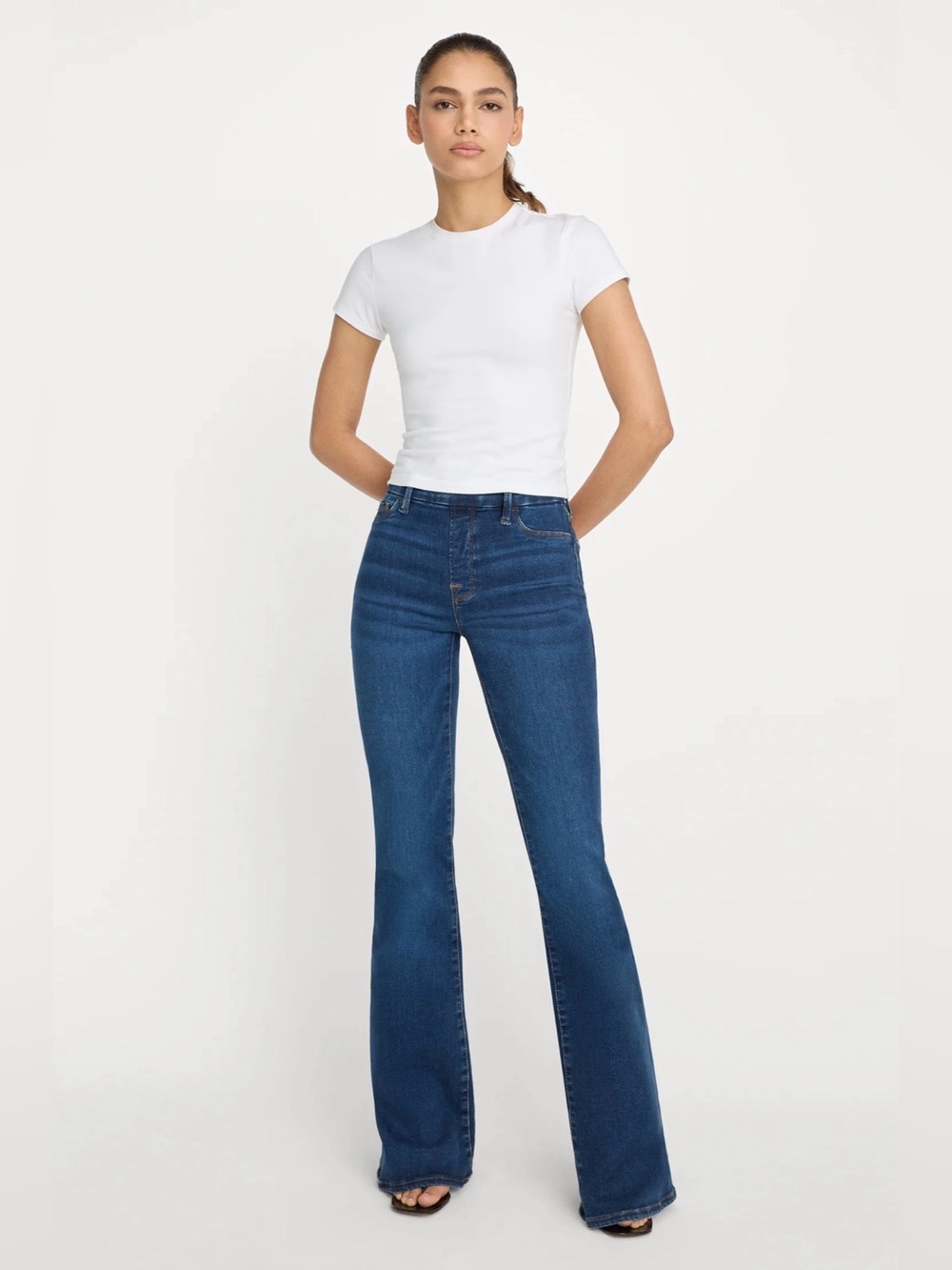 GOOD AMERICAN POWER STRETCH PULL-ON FLARE